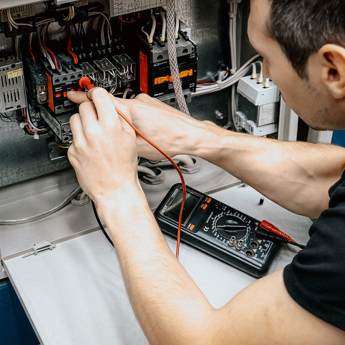 Essential Tools for Industrial Maintenance Technicians
