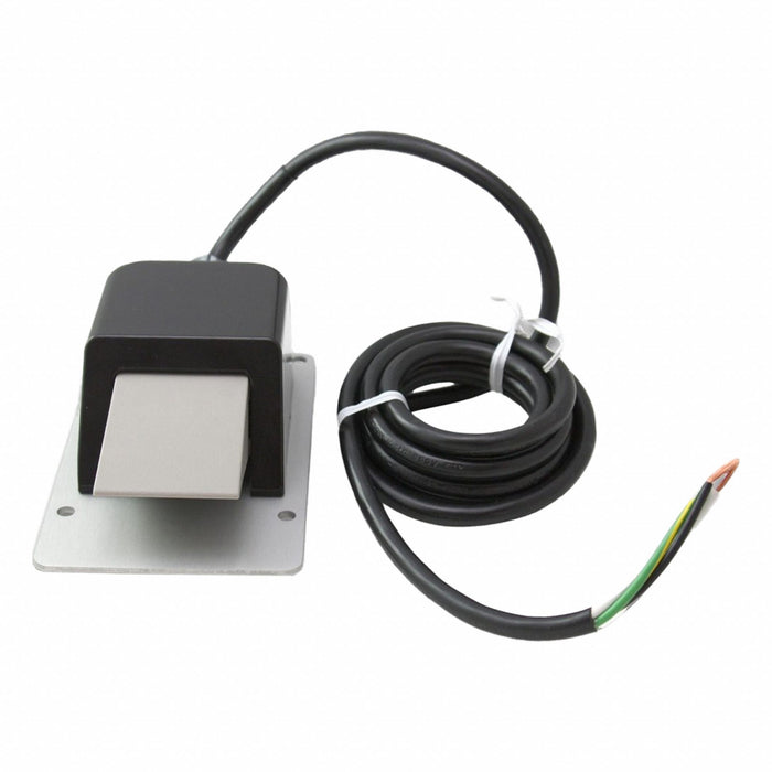 FootSwitch Black Aluminum SPDT Momentary