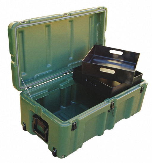 Footlocker 17 in 33 in Plastic Green