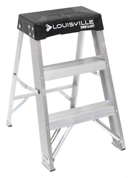 Step Stool 24 In H 300 lb Aluminum