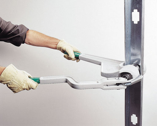 Stud Punch Plumber s