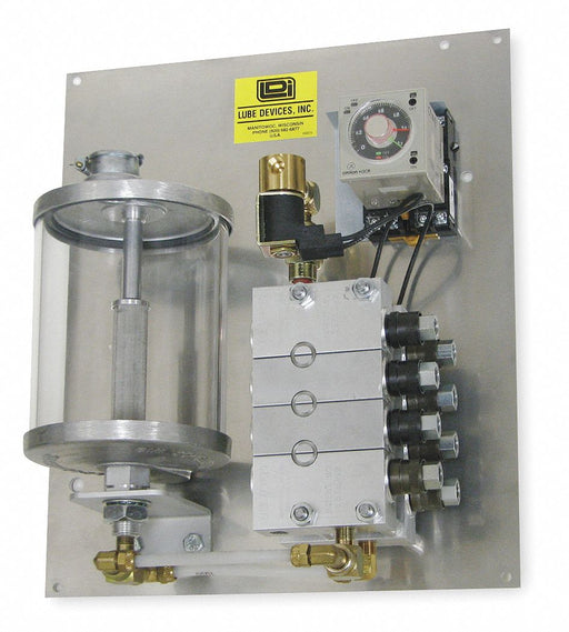 Precision Metering System Oil 8 Feed