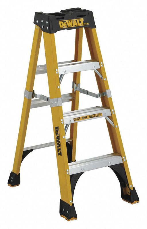 Stepladder Fiberglass 4 ft H 375 lb Cap