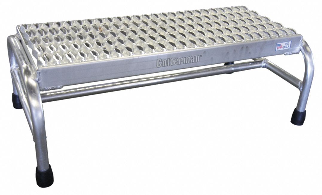 Step Stand 10 In H 500 lb Aluminum