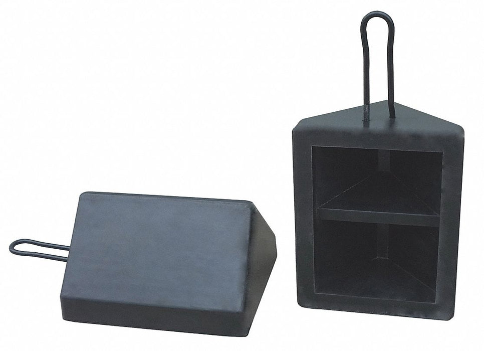 Wheel Chock Molded Rbr w/Stl Grab Black