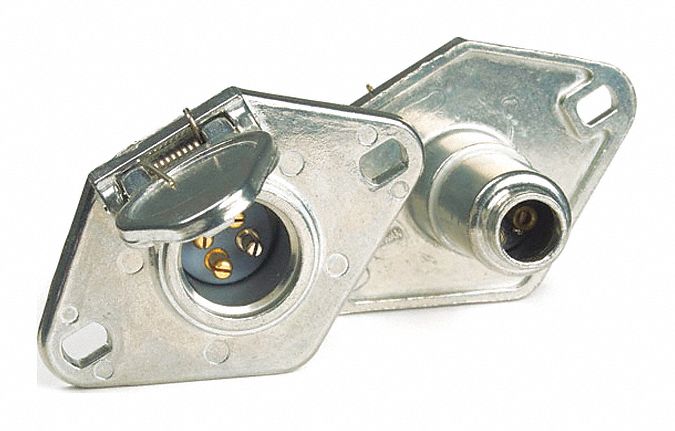 Socket 4-Pole