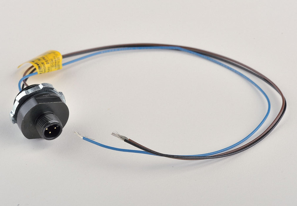 External Thread Receptacle 4 A Black