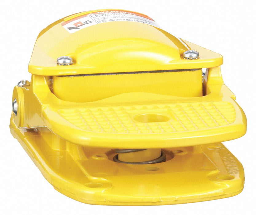 FootSwtch Yellow Aluminum SPDT Momentary