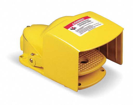 FootSwitch Yellow Steel SPDT Momentary