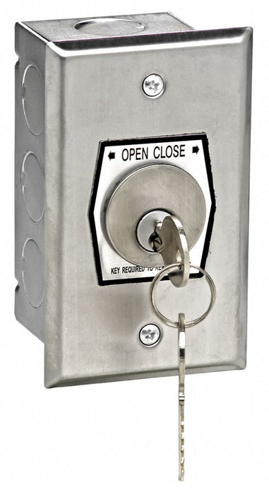 Keyswitch Outdoor Flush Mount