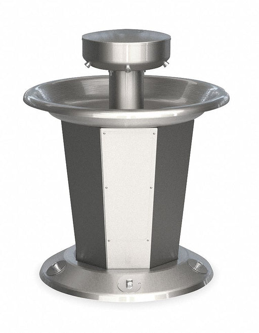 Wash Fountain 36 in L 36 in W Silver