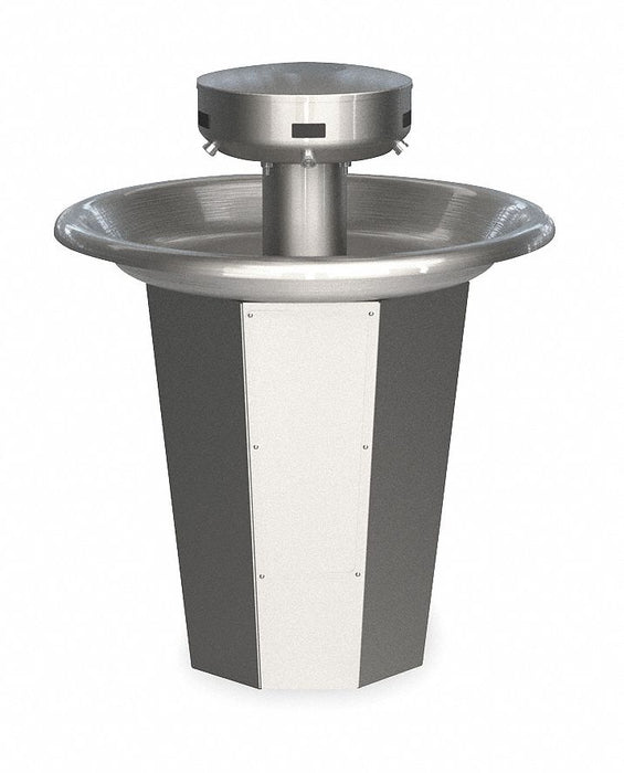 Wash Fountain 36 in L 36 in W Silver