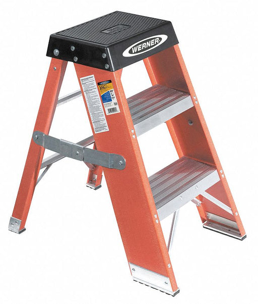 Step Stand 36 In H 375 lb Fiberglass