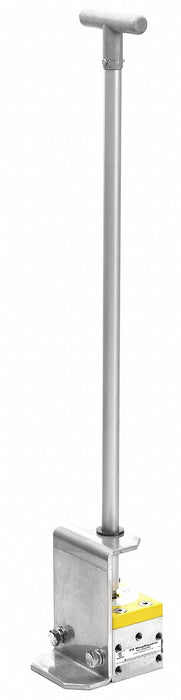 Hand Lifter 1052 lb Max Pull Steel