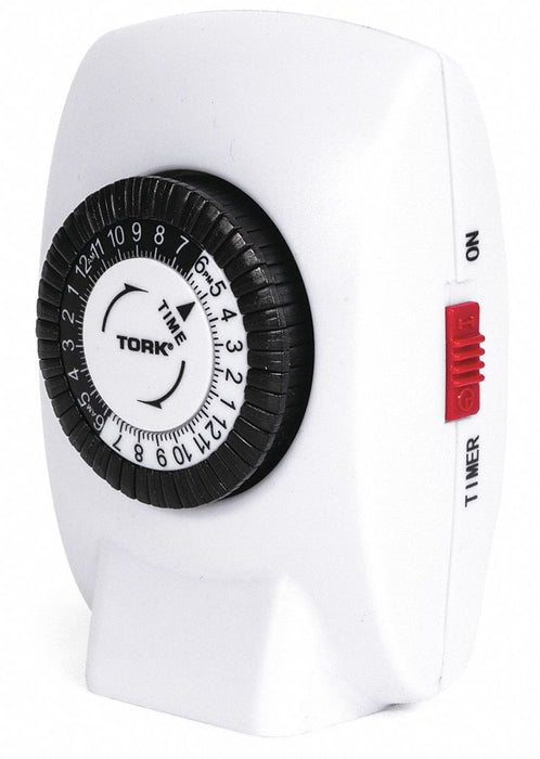 Plug-In Timer 24 hr White