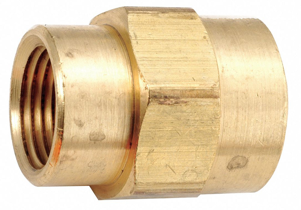 Reducing Coupling Brass 3/8 x 1/4 in