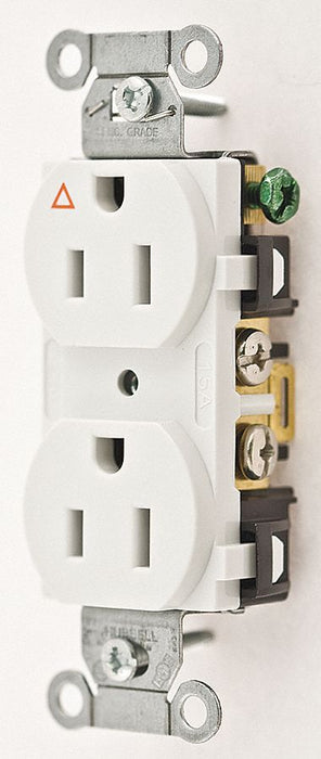 Receptacle White 15 A 2P3W Side 1PK