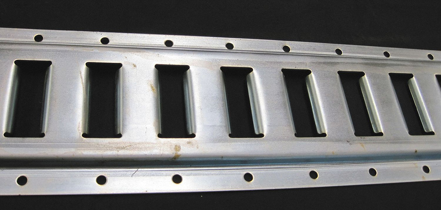 E-Track 5 W 2 000 lb Silver