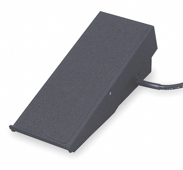 FootSwitch Black Steel SPDT Momentary