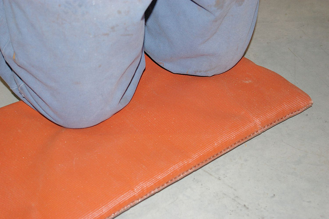 Welding Pad 2 ft W 6 ft L Red