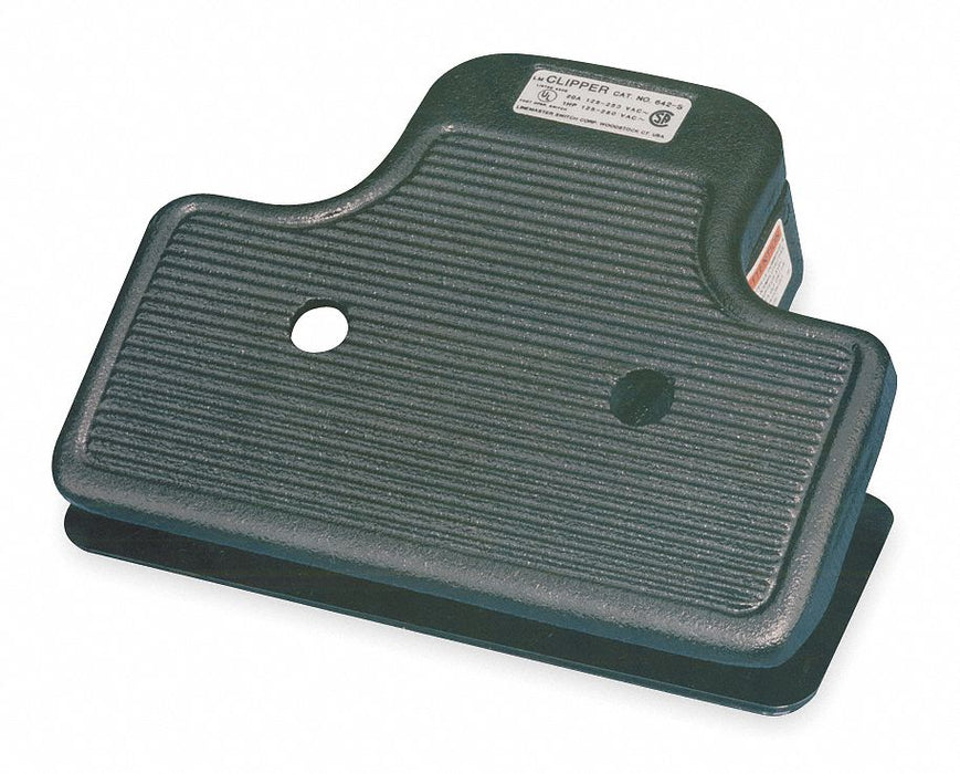 FootSwitch Black CastIron SPDT Momentary