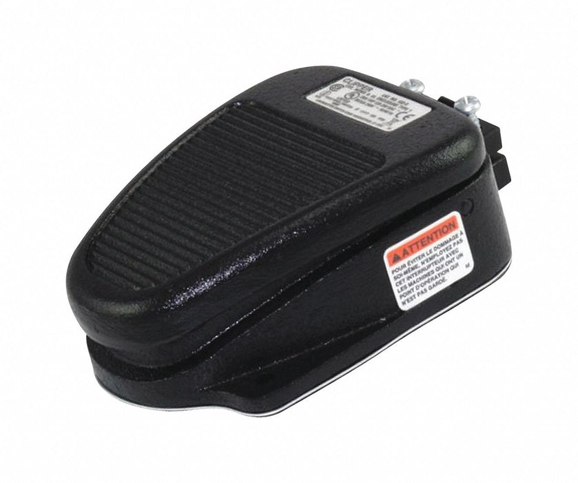 FootSwitch Black CastIron SPDT Momentary