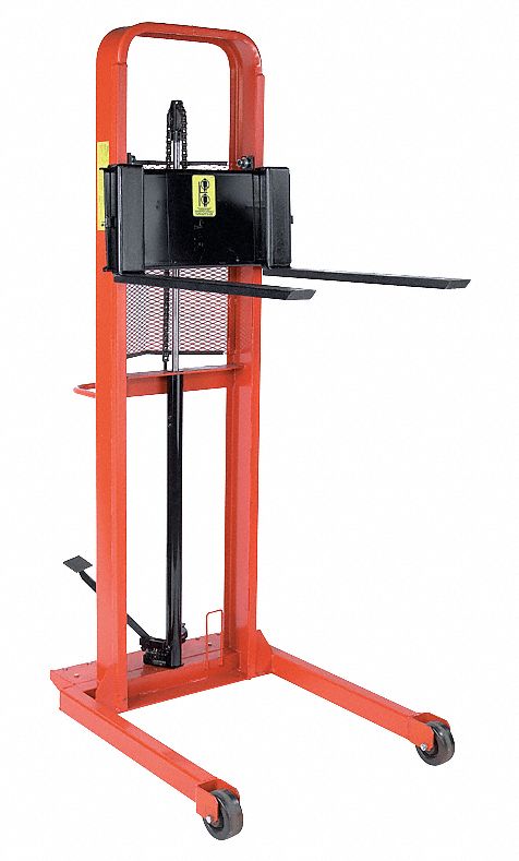 Straddle Stakr 1000 lb 56 In Lft 75 In H