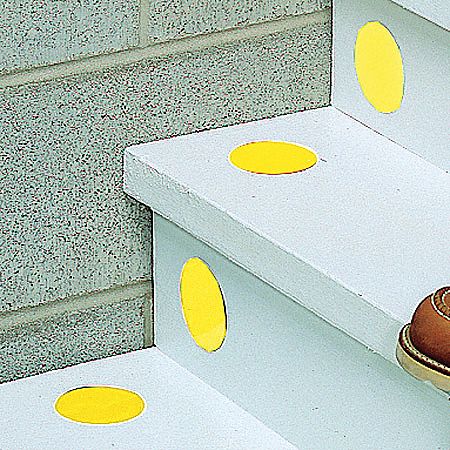 Floor Tape Yellow 3 inx2 in Circle PK50