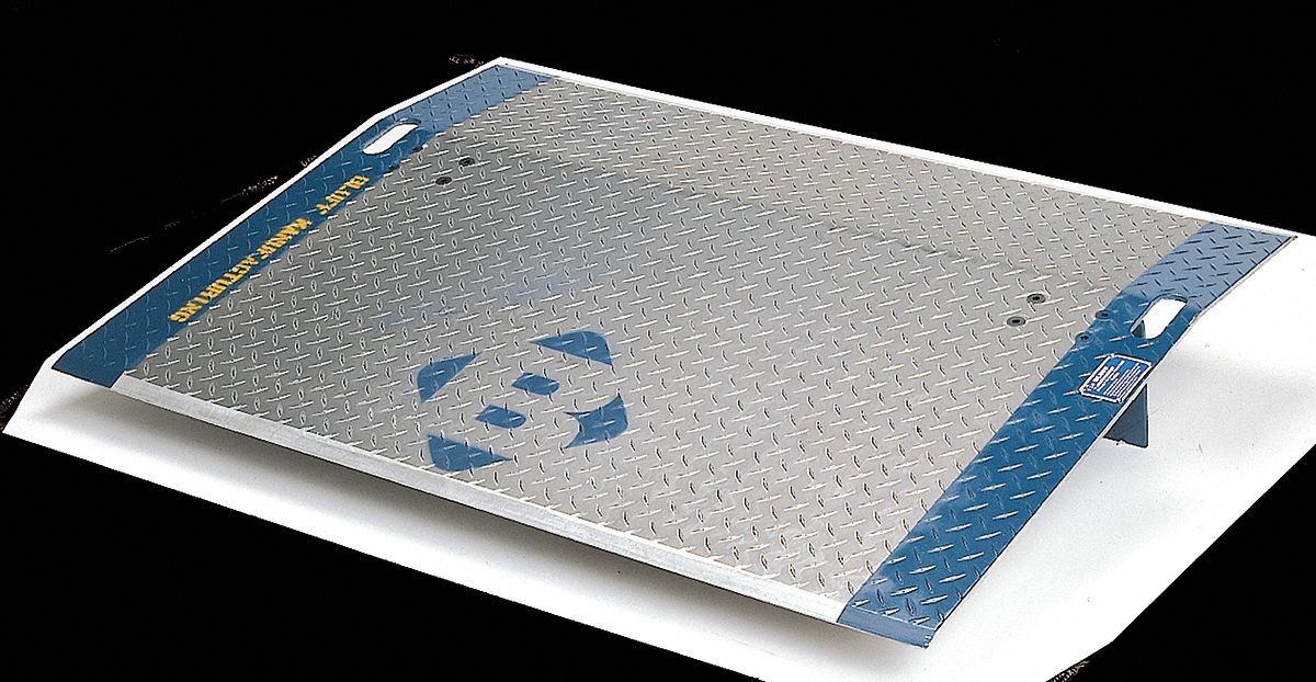 Dockboard Aluminum 2631 lb 72 x 60 In