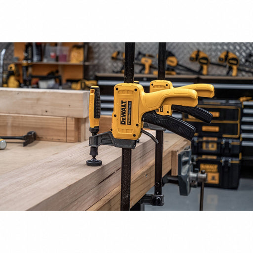 Clamp 24 in Cap. 825 lb