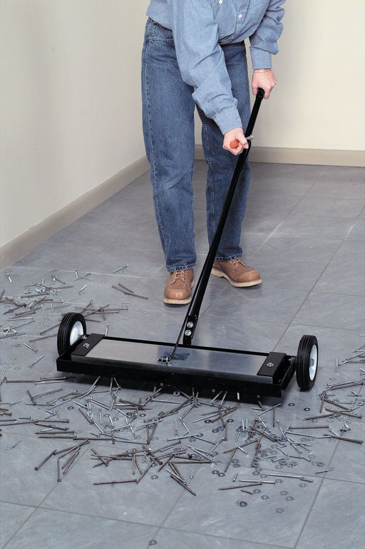 MagneticFloorSweeper 24 L 400 lb 4 Clear