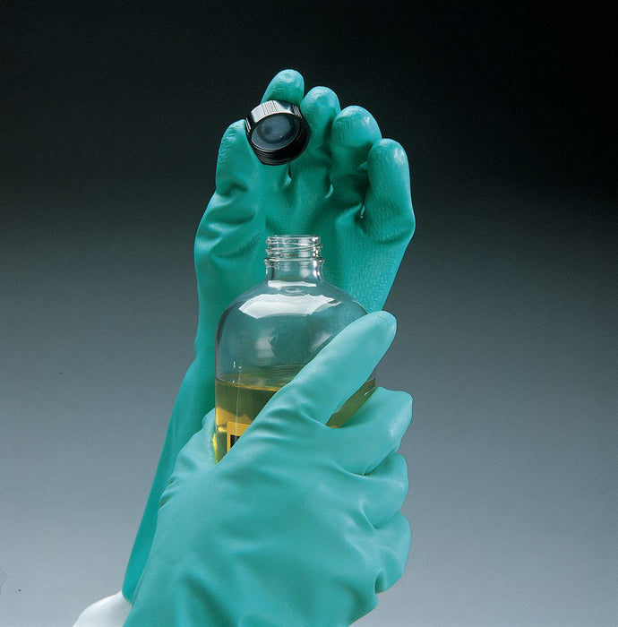 Chemical Resistant Glove 18 mil Sz 11 PR