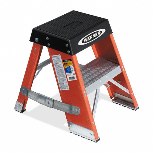 Step Stand 24 In H 375 lb Fiberglass